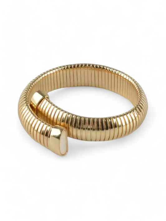 THE AUDACITY Cuff