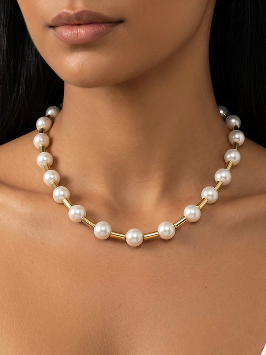 BOMBSHELL Necklace
