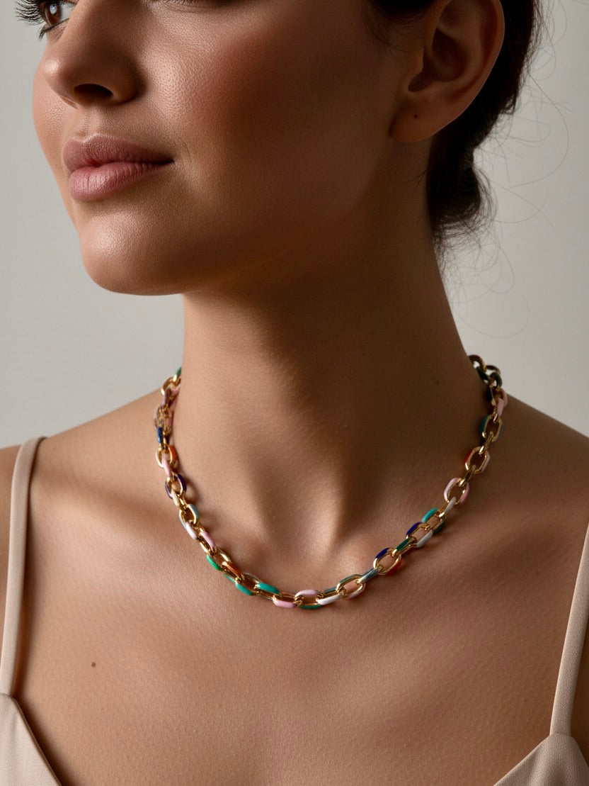 TRUE HUE Necklace