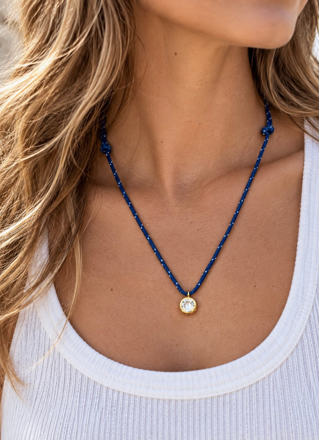 CLIFFHANGER Cord Necklace