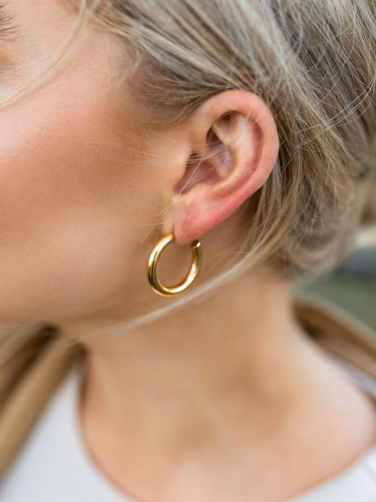Cleo Chunky Gold Hoop Earrings